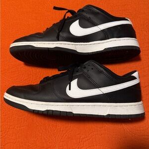Nike men’s Black and White Dunk Low Sneakers black -13